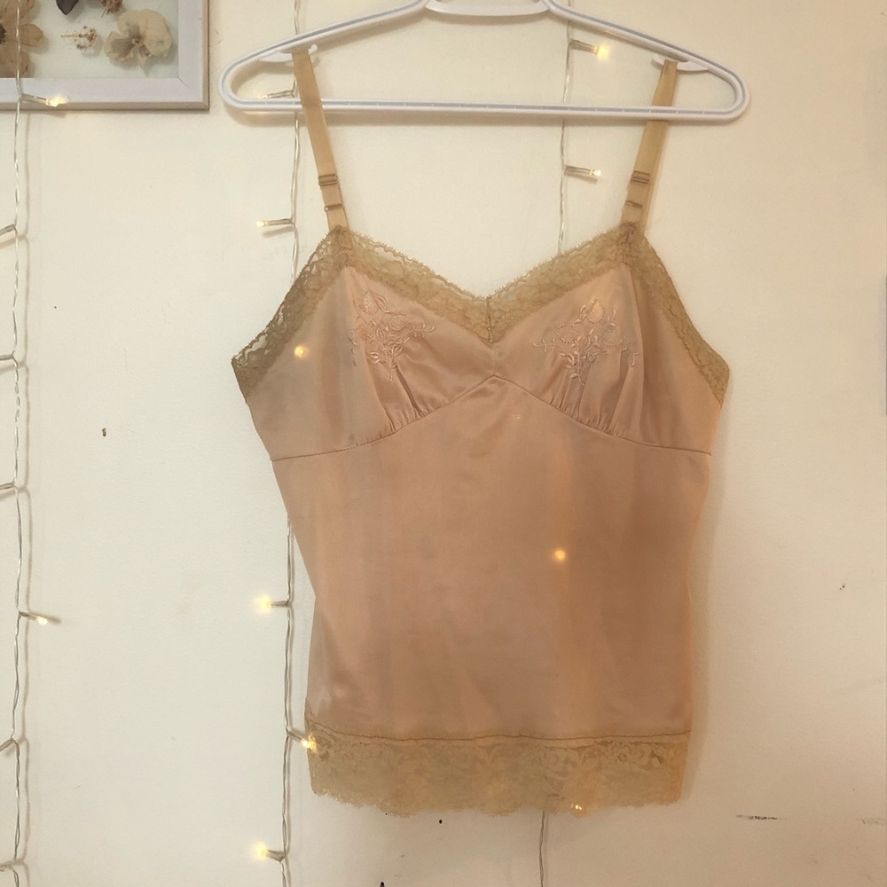 💫3 FOR 30💫 vintage queentex floral lace cami